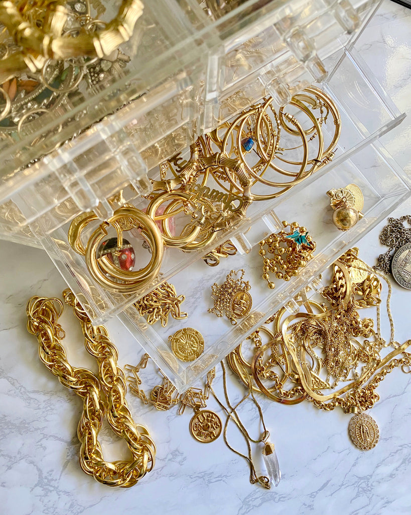 How to store your jewelry so it doesn't tarnish jewelry organizer