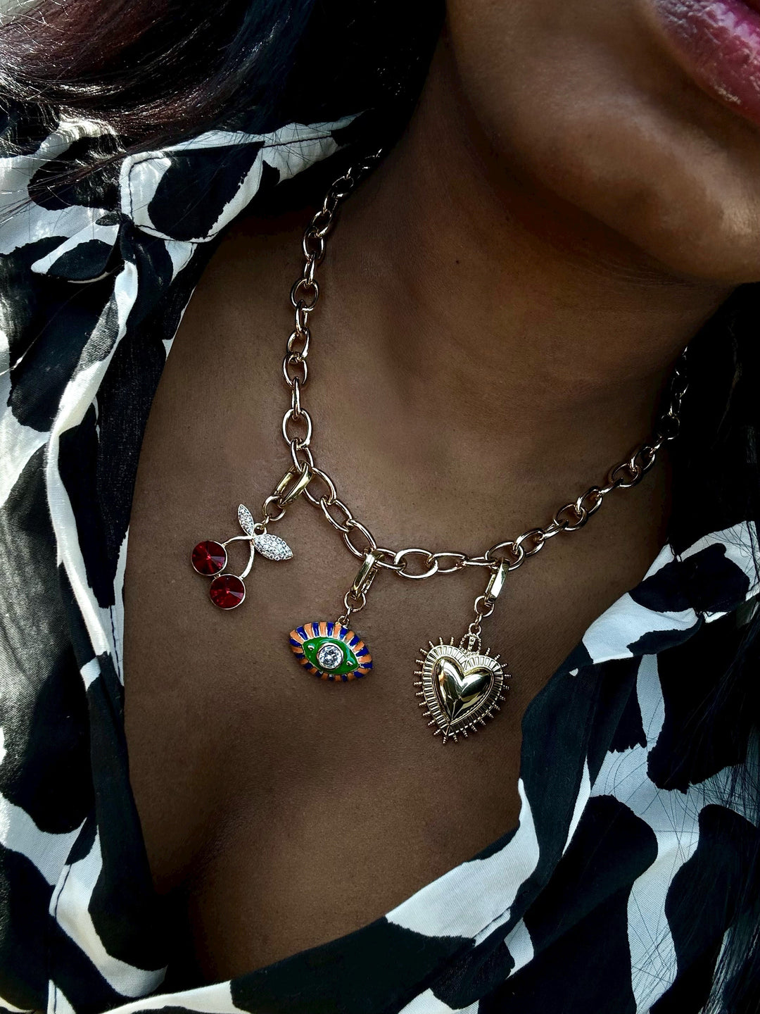 3 Ways to Style Statement Jewelry with Everyday Outfits