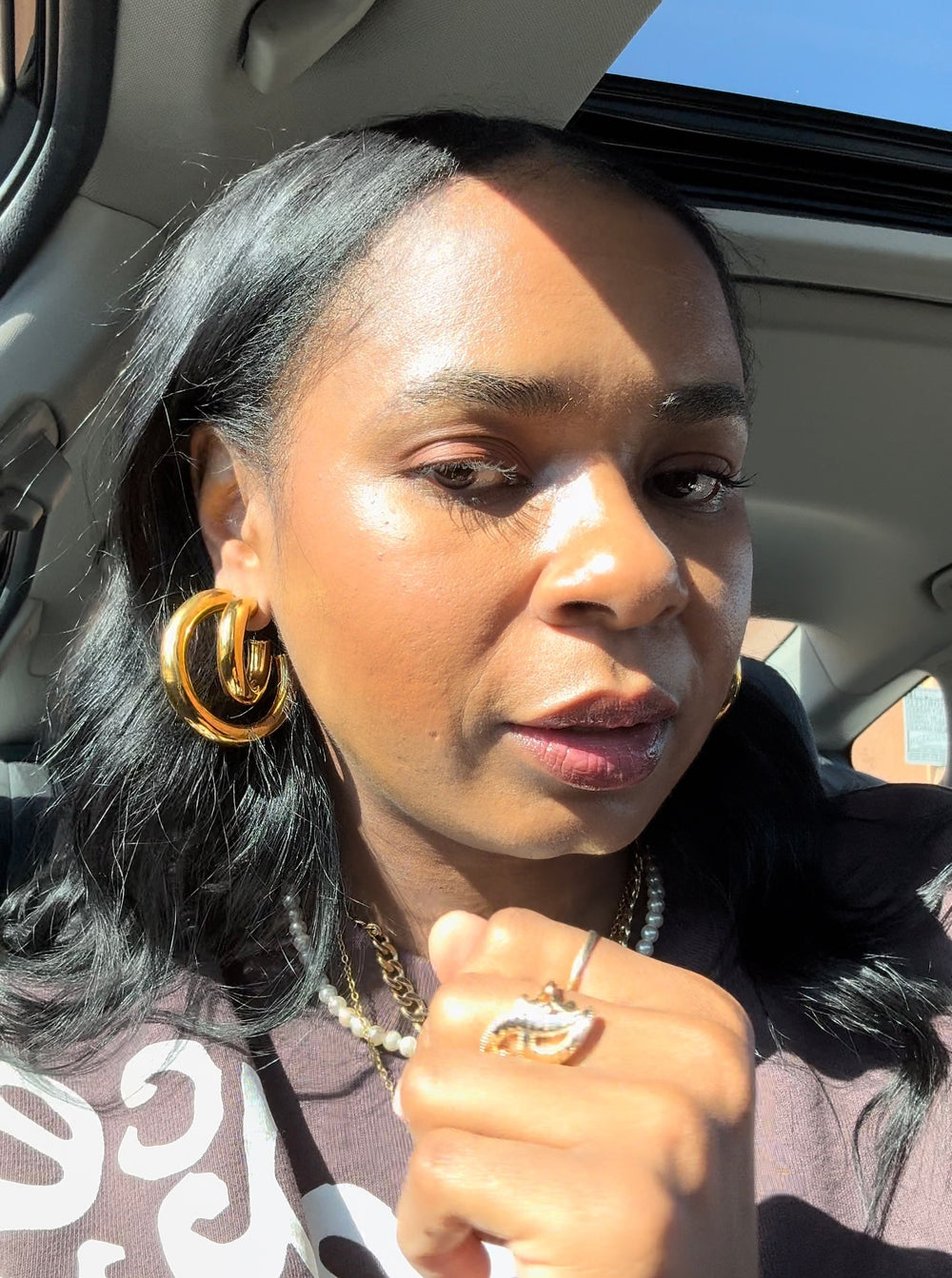 Affordable gold plated hoop earrings for women, lightweight and tarnish resistant costume jewelry, perfect for everyday wear or stacking with trendy gold accessories.


